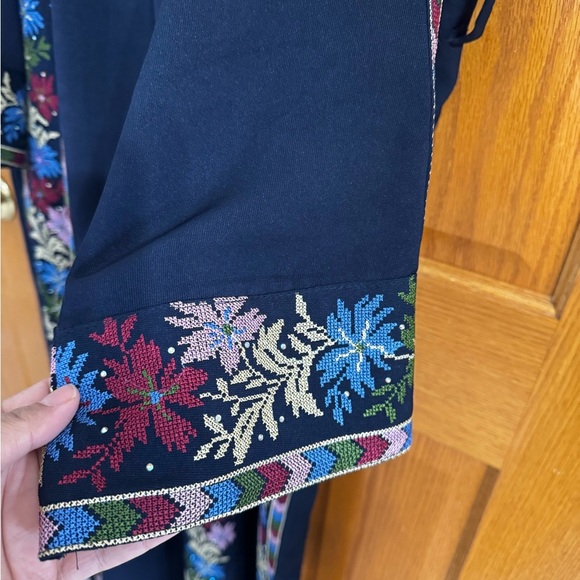 Women’s Thobe Plus Size 6 (4X - 5X) Middle East Dress Navy Blue Embroidered NEW - Picture 11 of 14